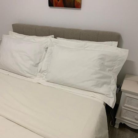 Vaumar Apartment - Pool & Beach Портиман Екстериор снимка